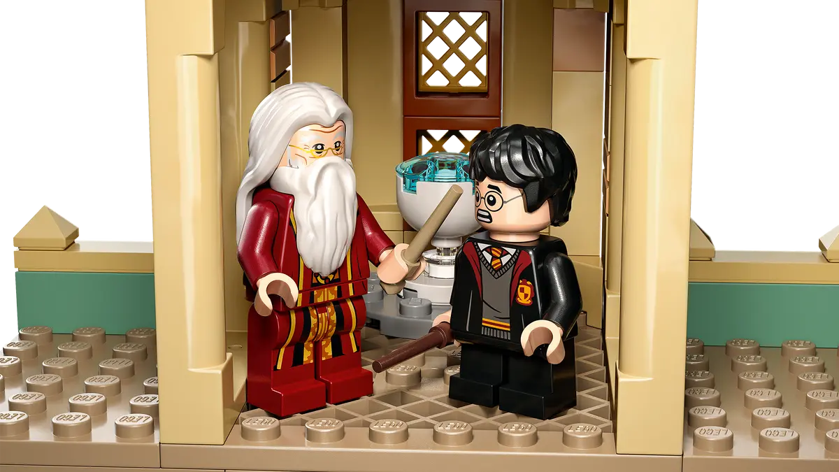 LEGO Hogwarts™: Dumbledore’s Office
